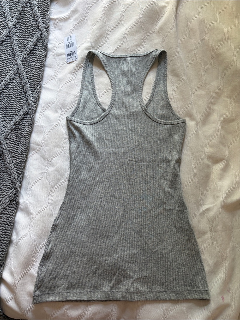 HOLLISTER Icon Racerback Tank Light Gray - Picture 3 of 5